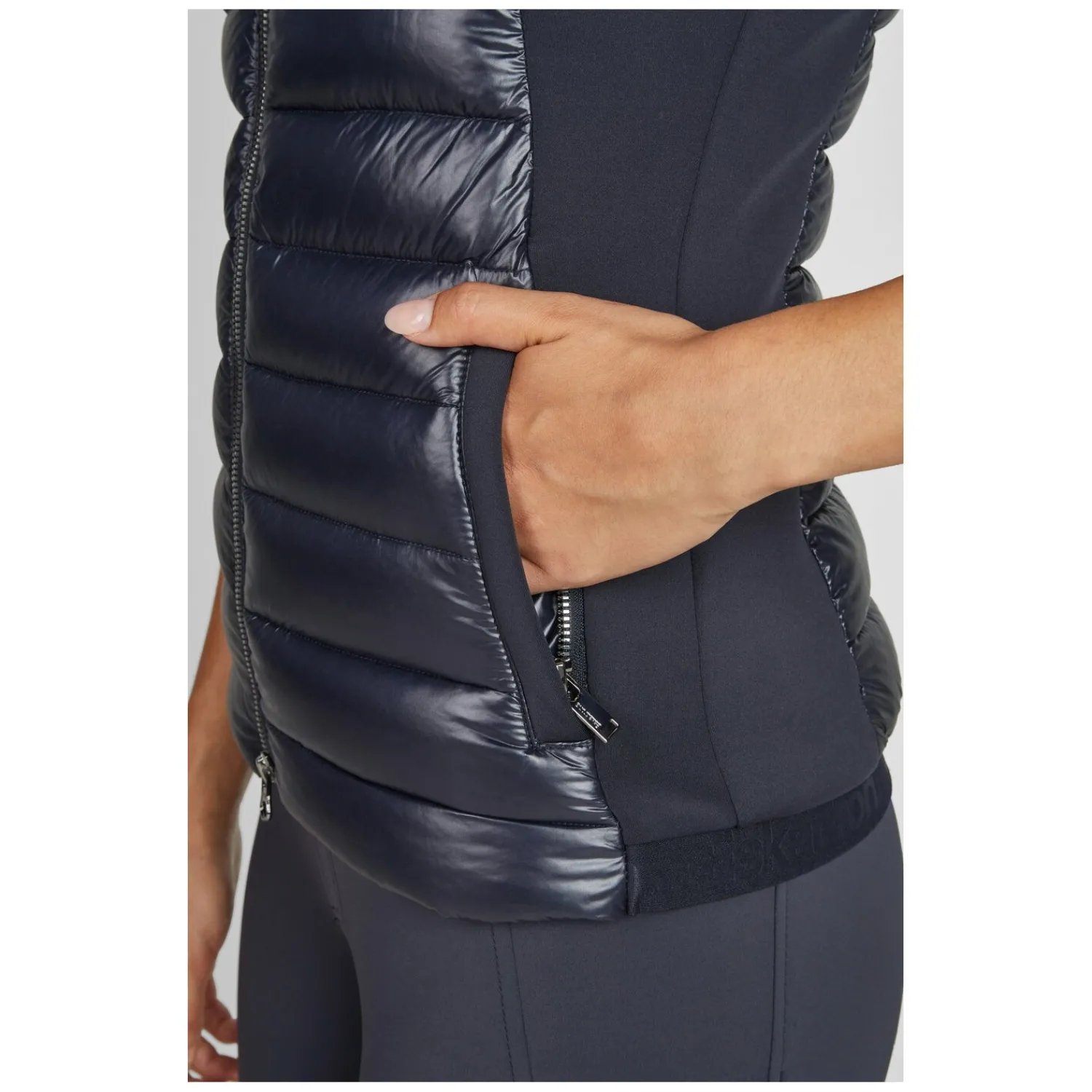 Damen ESKADRON Classic Sports Westen<Hybrid Wete THE CORE