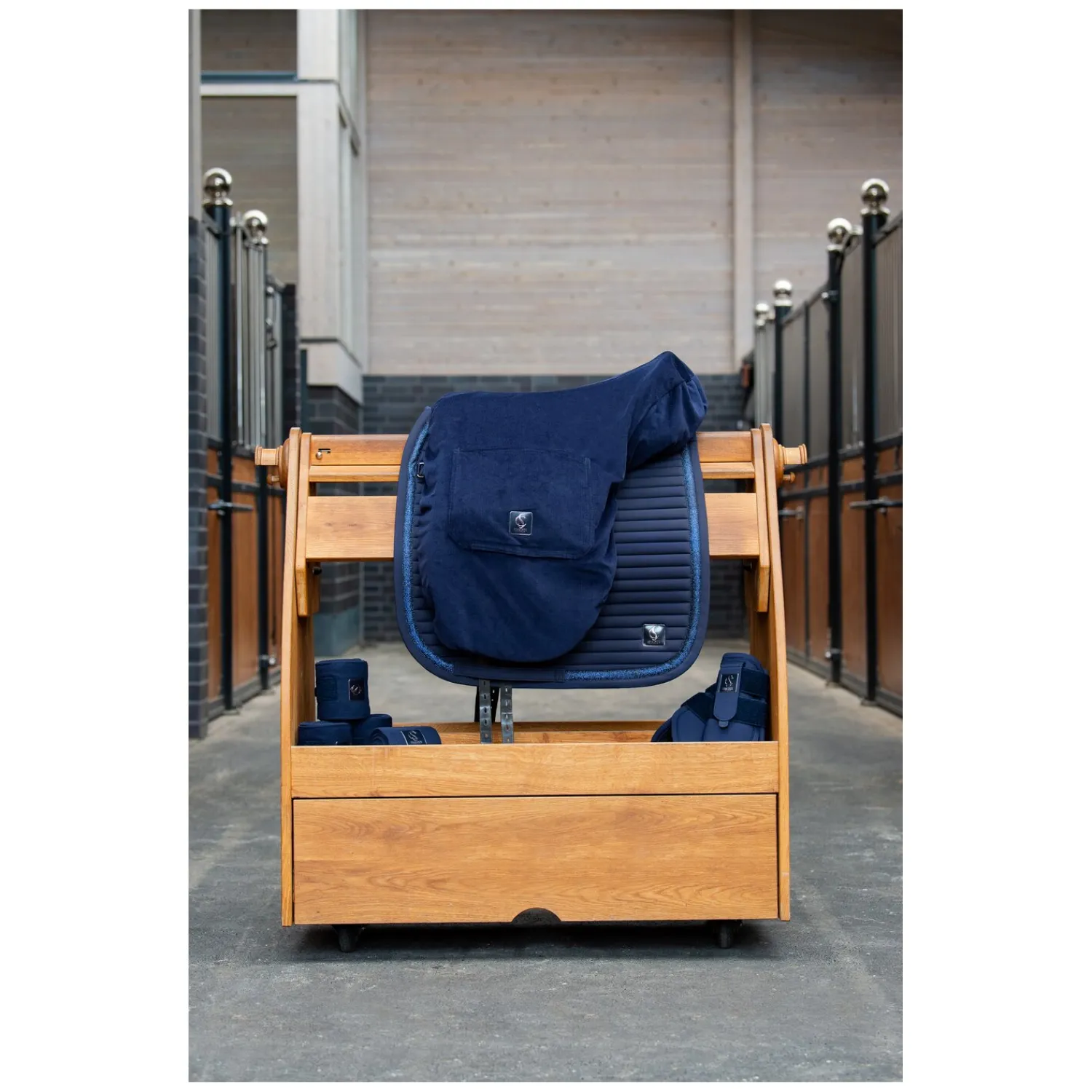 Loesdau Sättel & Zubehör|Sattelzubehör<ESKADRON Classic Sports Sattelüberzug Cord
