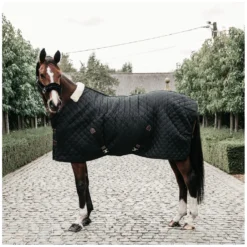 Loesdau Pferdedecken<KENTUCKY Stalldecke 400 g