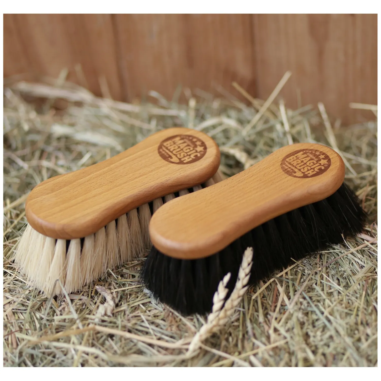 Loesdau Pferdeputzzeug<MagicBrush Kombi-Bürste