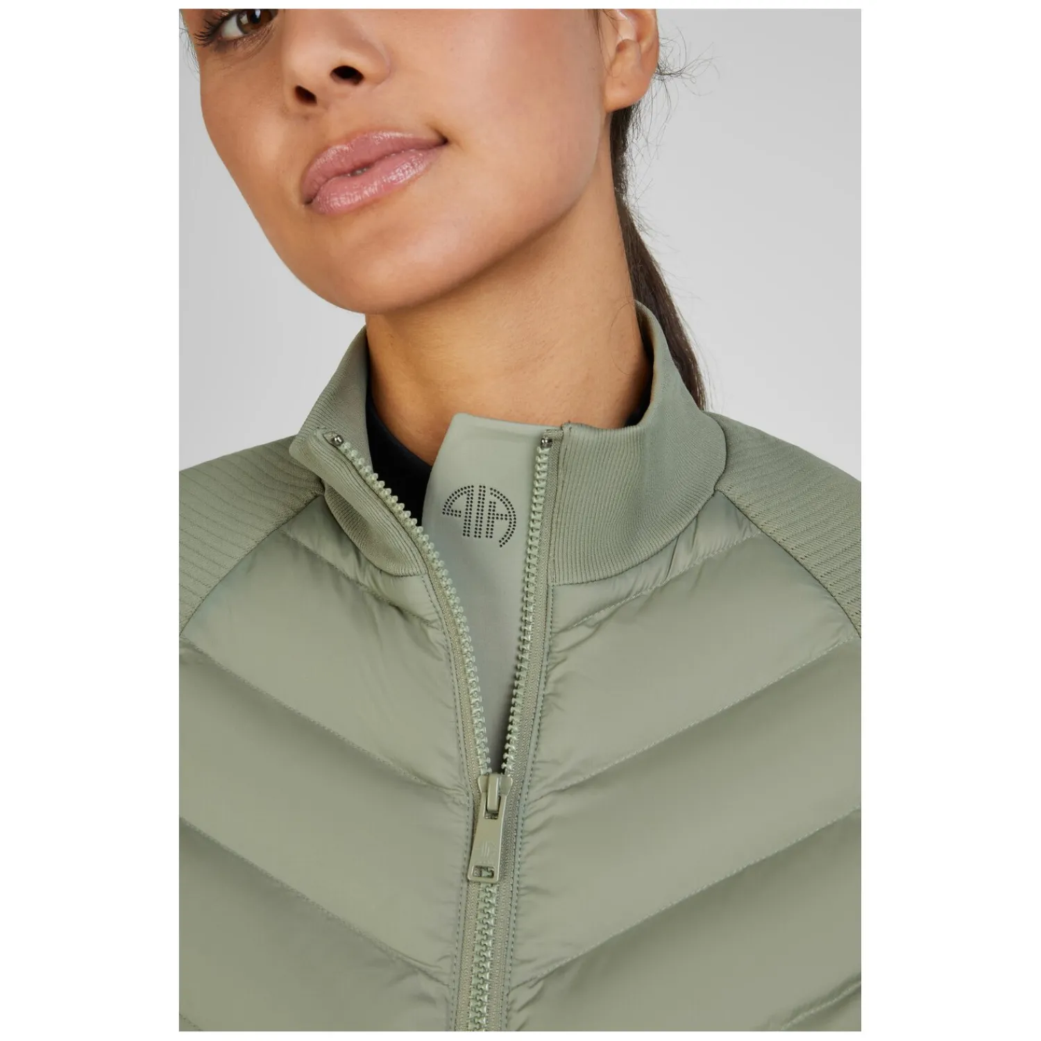 Damen Loesdau Reitjacken<PIKEUR Athleisure Hybridjacke mit Stehkragen