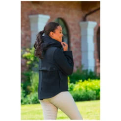 Damen PIKEUR Reitjacken<Athleisure Softshelljacke mit Kapuze
