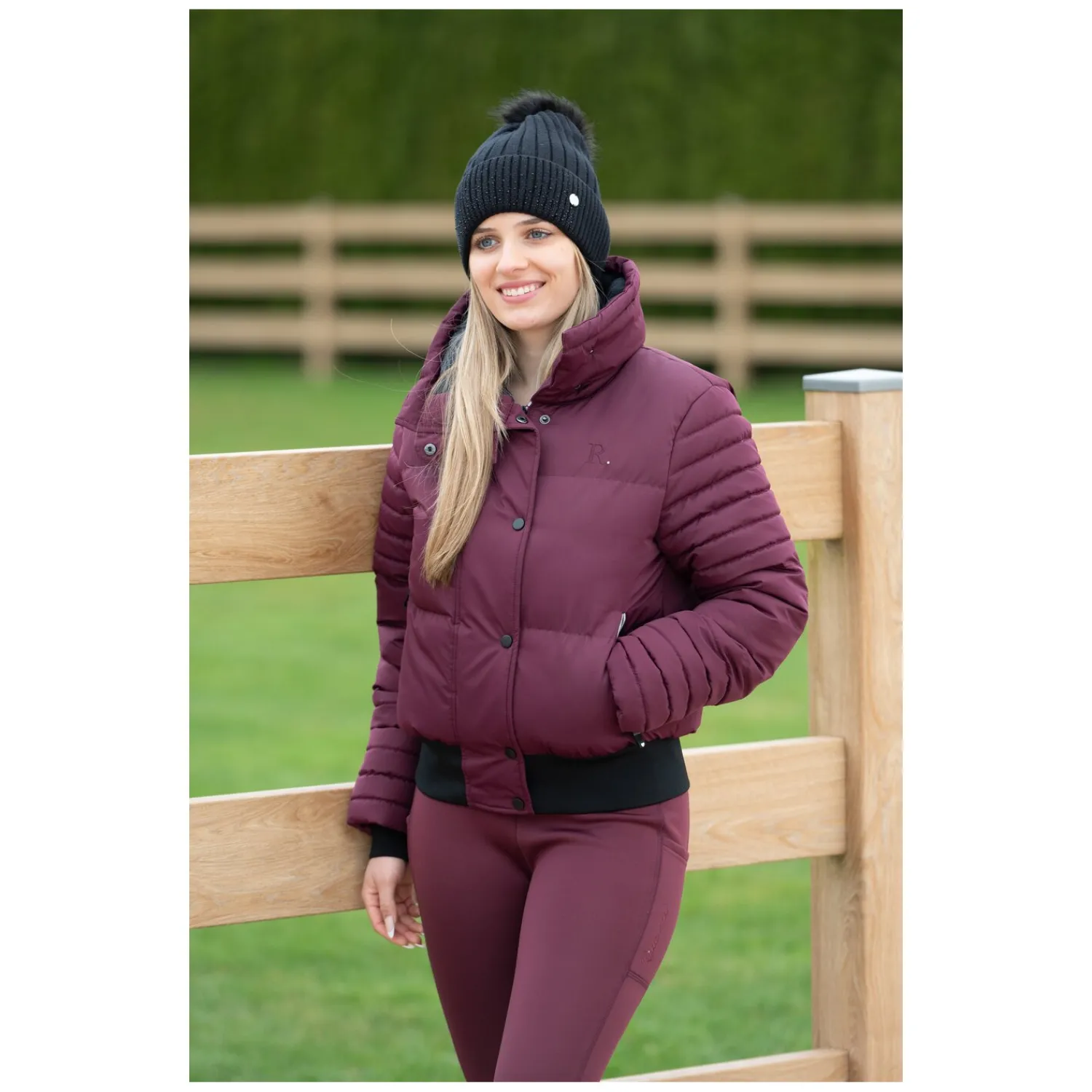 Loesdau Mützen & Schals<RIDE now Strickmütze mit Glitzersteinchen