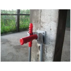 Loesdau Weiteres Stallzubehör<WALDHAUSEN Mistboy-Halter